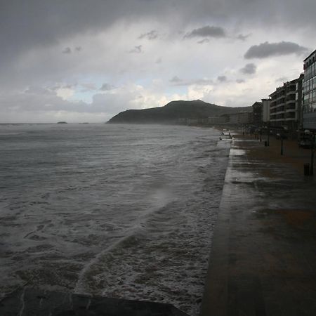 Ekia Pentsioa Hotel Zarautz Luaran gambar